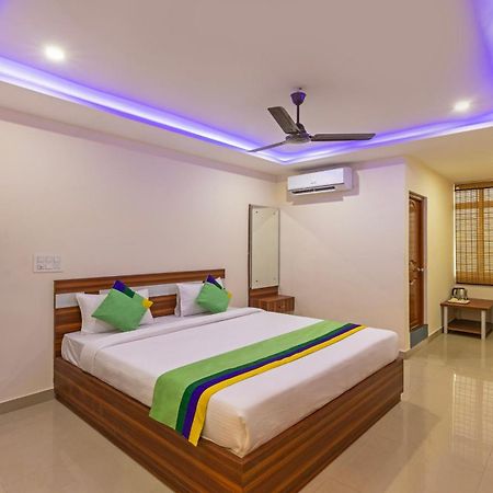 Treebo Nandi Comforts, Peenya Bengaluru Kültér fotó
